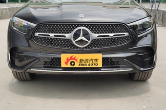 2025款奔驰GLC改款 300 L 4MATIC 豪华型 7座