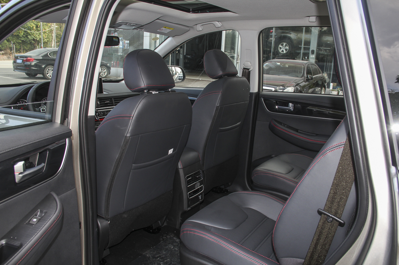 2019款风行SX6 1.6L手动豪华型国VI