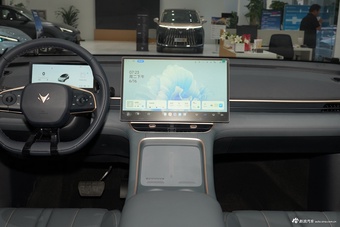 2026款极狐贝塔T1 450 PRO