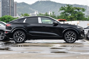 2026款奥迪Q6L Sportback e-tron 超长续航