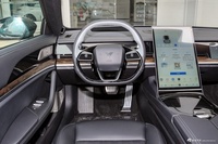 2024款哪吒S 增程 1160 AR-HUD版