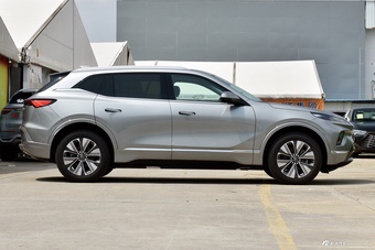 2025款别克E5 620km 尊享版