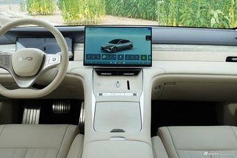 2026款海豹08 DM-i 350KM四驱旗舰型