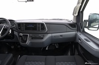 2024款新途V80 傲运通超值版 6MT 短轴超低顶127Ps 5座