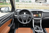 2020款上汽MAXUS T70汽油精英型标厢高底盘