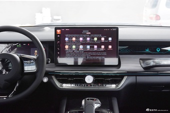 2023款山海炮 3.0T V6 汽油性能版