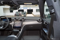 2025款奔驰C级 改款 C 260 L 4MATIC 运动版