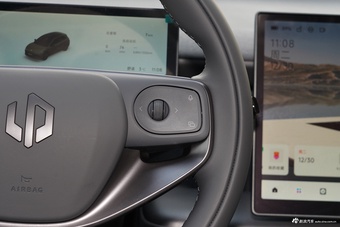 2026款零跑Lafa5 515 Pro