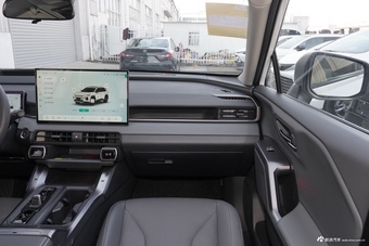 2026款威兰达 2.0L 智能电混双擎 PRO+