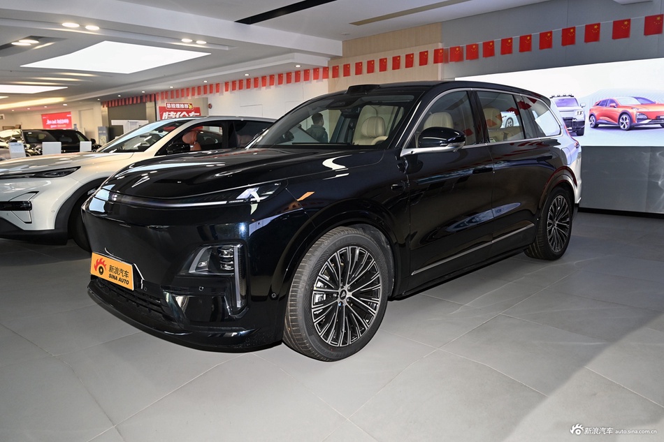 2025款深蓝S09 后驱Ultra+超长续航版