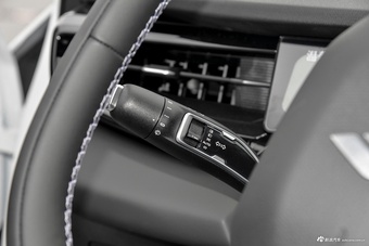 2024款睿蓝7 605km 荣耀版