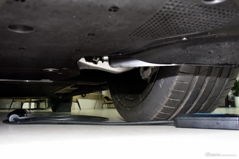 2025款问界M8 增程 Ultra版 53.4kWh 6座版