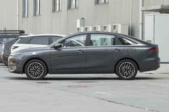 2026款荣威i6 1.5L 豪久版