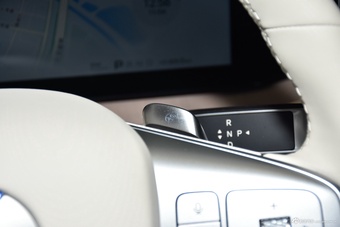 2026款腾势N8L 旗舰型