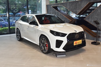 2026款宝马X2（进口） M35i