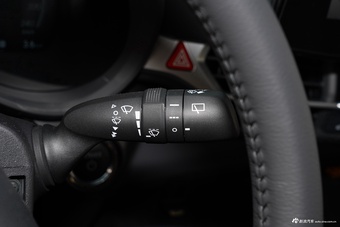 2026款格瑞维亚 2.5L混动 尊爵ULTRA版