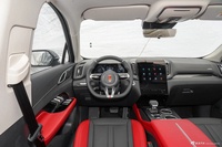 2023款红旗HS3 2.0T 两驱可为版