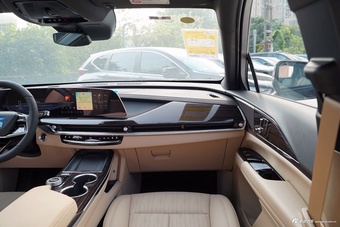 2025款凯迪拉克XT5 2.0T 豪华型