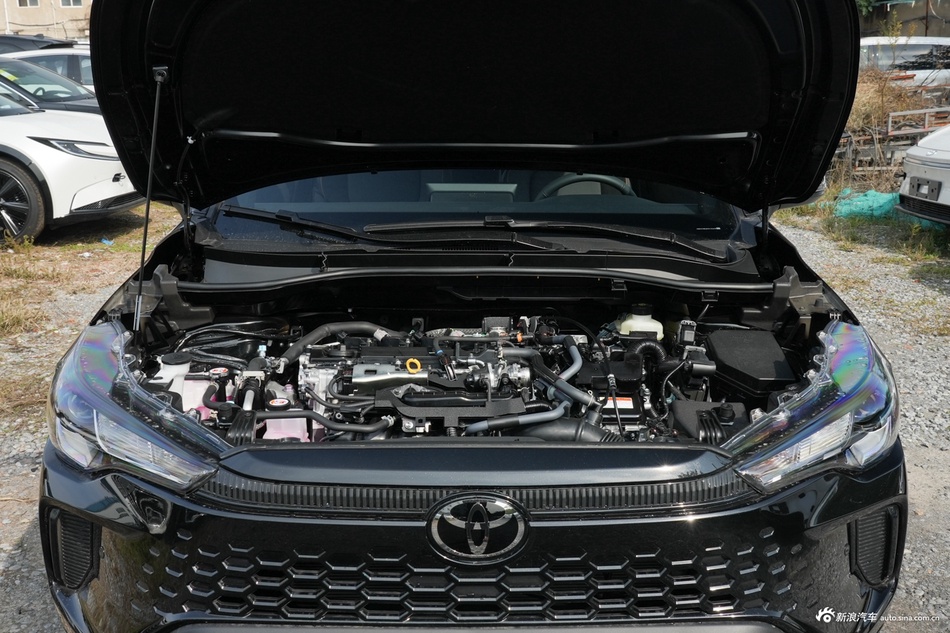 2026款卡罗拉锐放 2.0L 智能电混双擎 精英版
