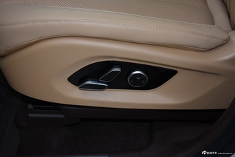 2024款问界M7 1.5T 两驱Plus版 5座