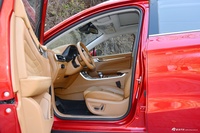 2020款陆风荣曜 1.5GTDI智·曜