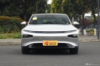 2023款小鹏P7i 702 Pro
