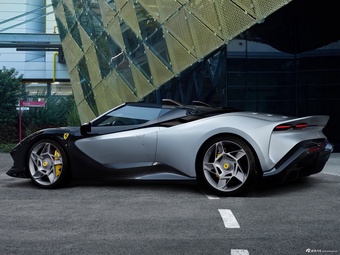 2024款法拉利SP-8 官图