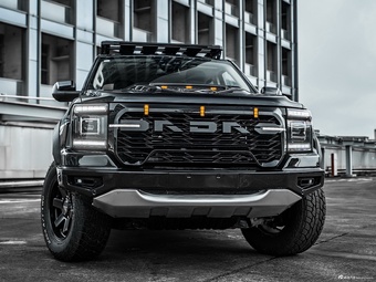 2025款大道 沐光 2.3T柴油自动四驱沐光越野版