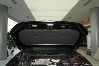 2026款红旗HS6 PHEV 240智混版