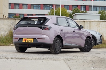 2025款极狐T1 320 PLUS