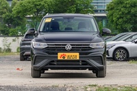 2024款途观L 出众款 330TSI 自动两驱龙腾版