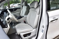 2024款星海V9 1.5TD PHEV 200km 中国结系列 豪华型