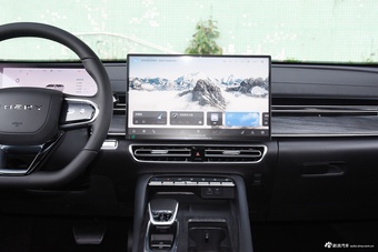 2025款艾瑞泽8 PRO 1.6T 豪华+