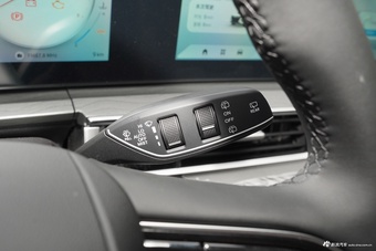 2025款瑞虎8 PRO 290T 两驱豪华+