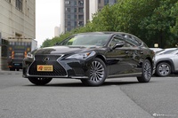 2024款雷克萨斯LS 500h 豪华版