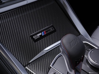 2026款宝马M3 四门轿车 M xDrive 40周年限量版 官图