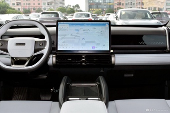 2025款风云X3 401风尚版