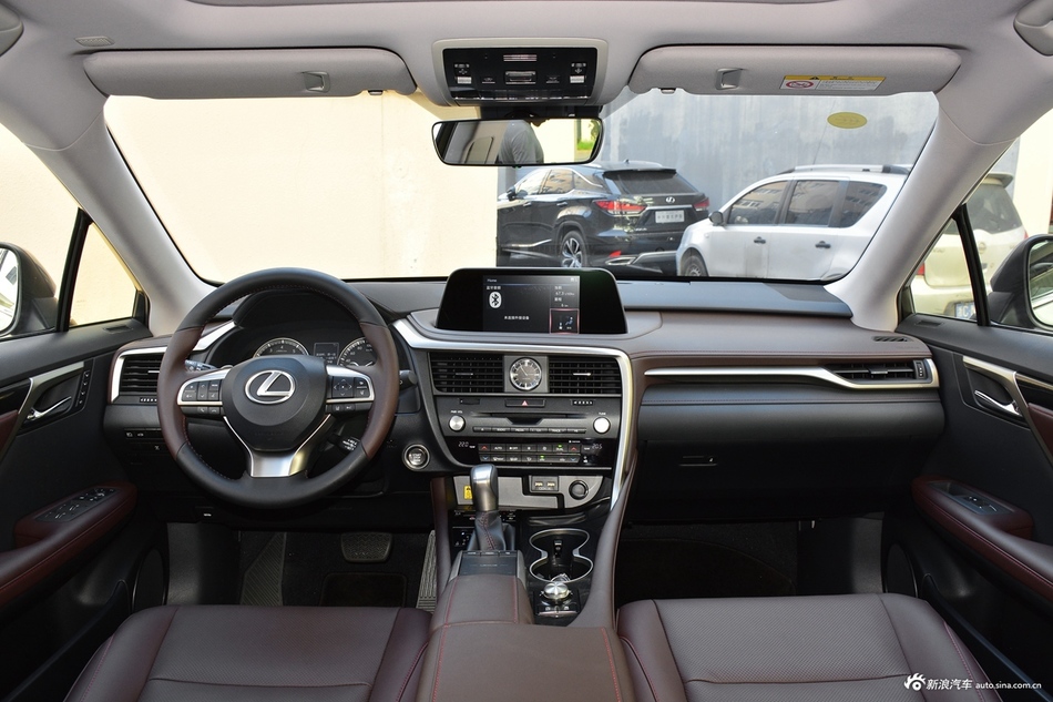 全国最高直降0.84万元，雷克萨斯RX新车近期优惠热销