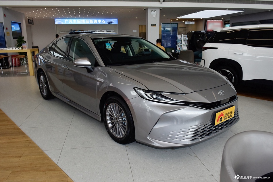 价格来说话，12月新浪报价，丰田凯美瑞全国新车12.94万起