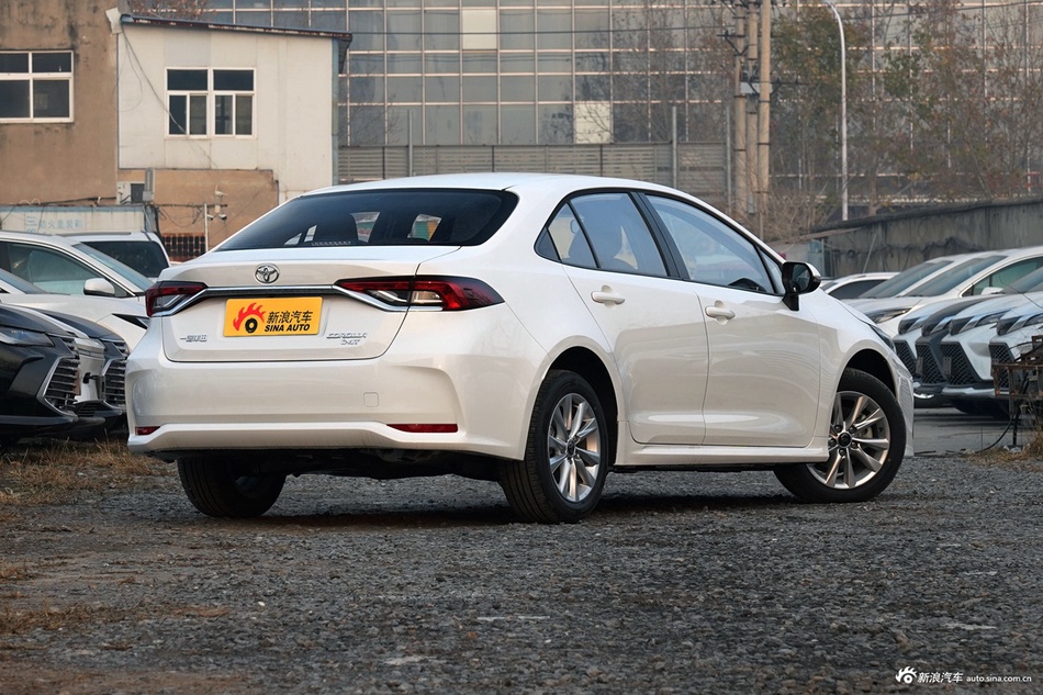 全系价格低至7.70万起，最大折扣6.6折，丰田卡罗拉问你敢答应吗？